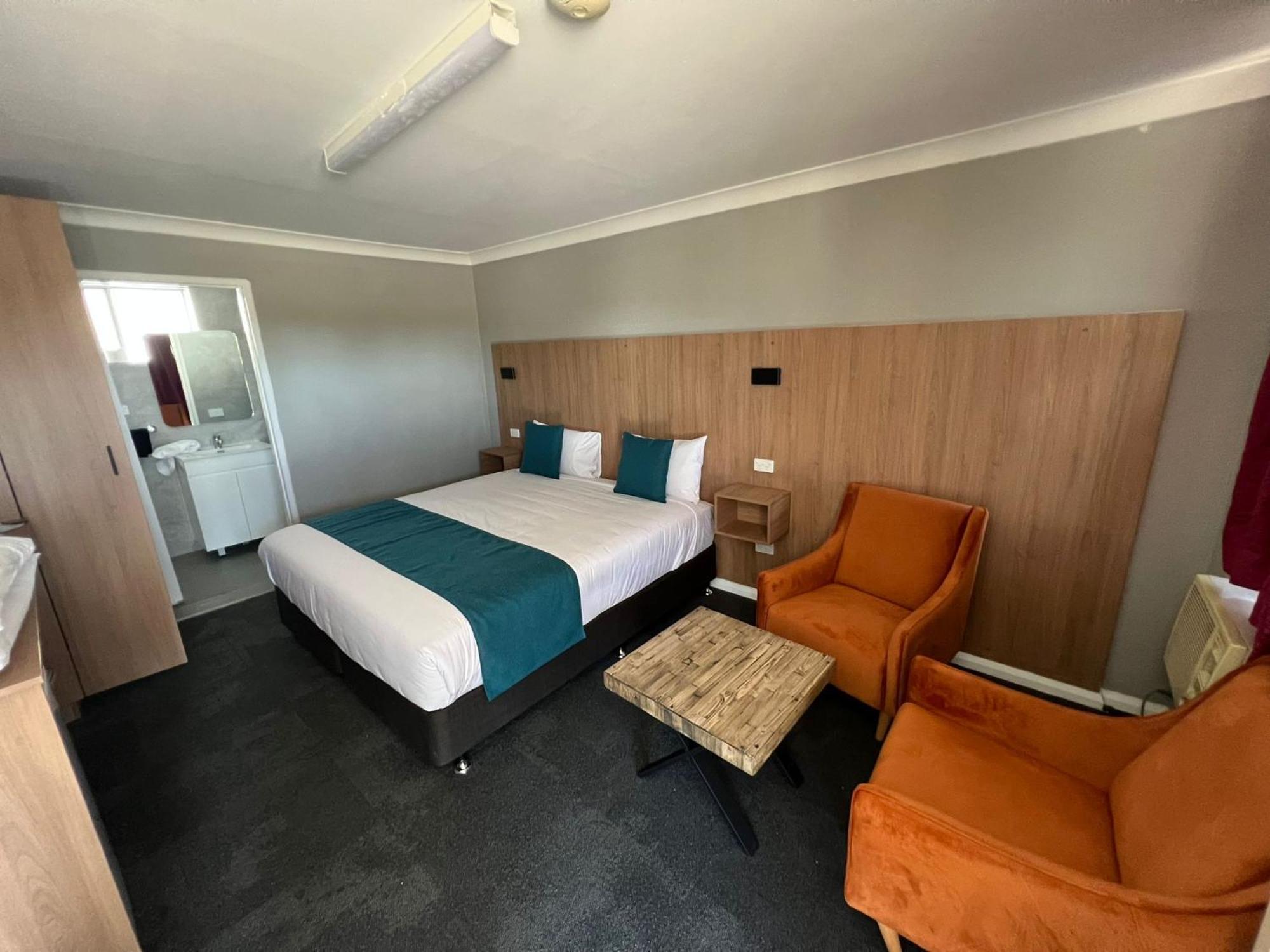 Adrian Motel Forbes Εξωτερικό φωτογραφία